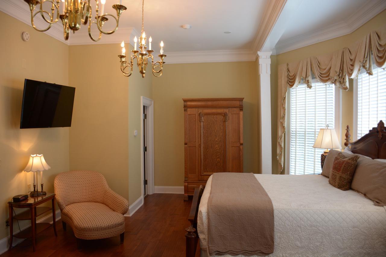 Bluff View Inn Чатануга Екстериор снимка